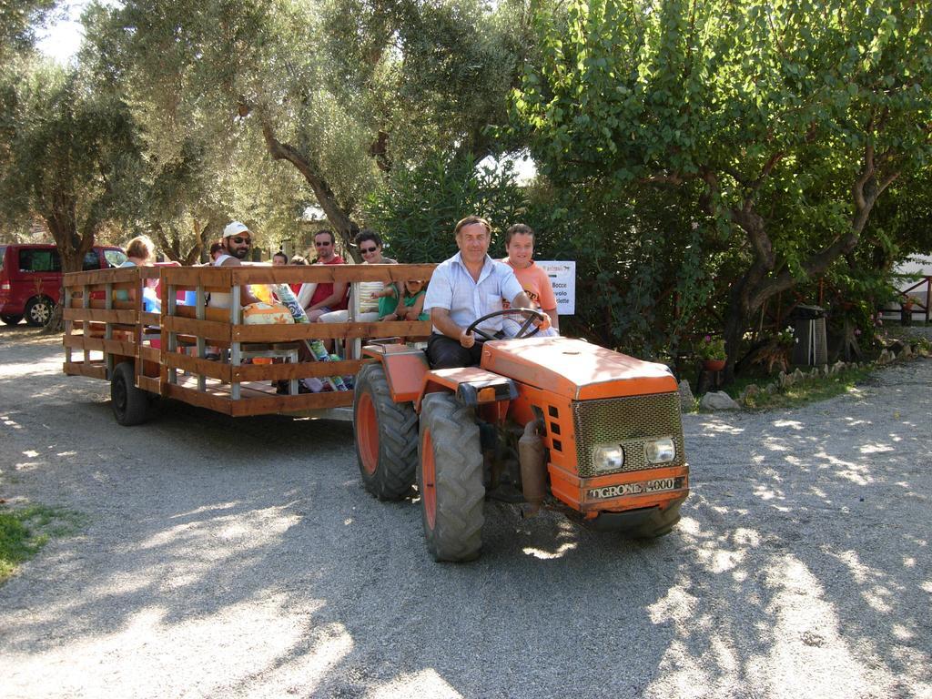 Agriturismo Il Maresciallo Villa Cariati Exteriör bild
